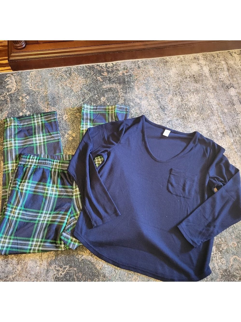 Plaid Pajamas | XL Top & L Bottom | Navy & Green